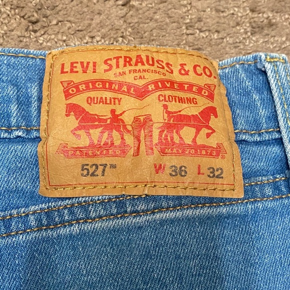 Men’s Levi's 527 Blue Denim Jeans 36/32’s - Picture 4 of 14